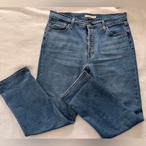 Levi’s Wedgie Straight